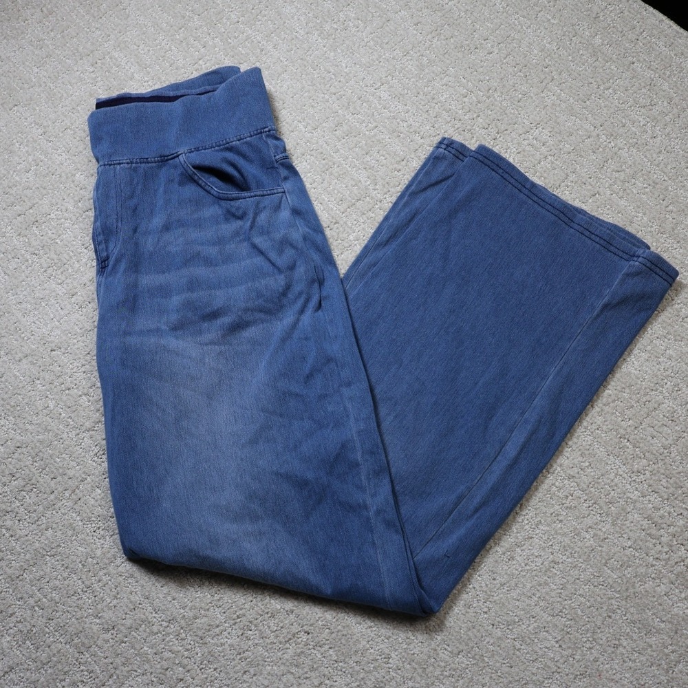 A New Day Women Blue Legging Pull On Denim Knit Pants Large High Rise SS-017